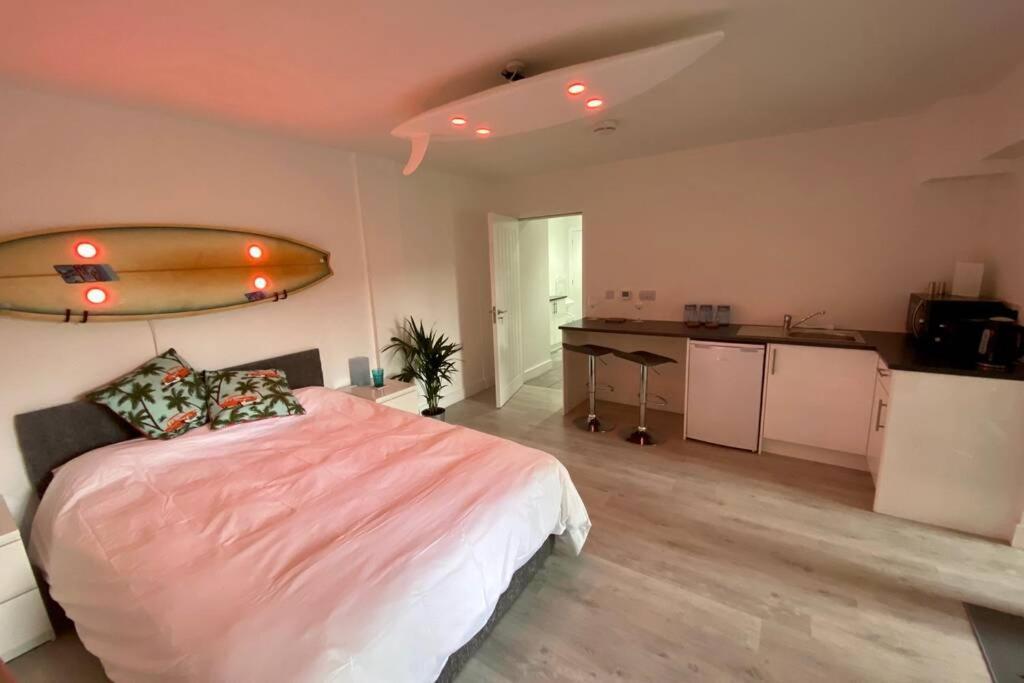The Boardroom At The Beach House ฟาลมัธ ภายนอก รูปภาพ